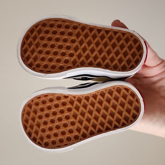 Checkered Vans - Picture 2 of 5